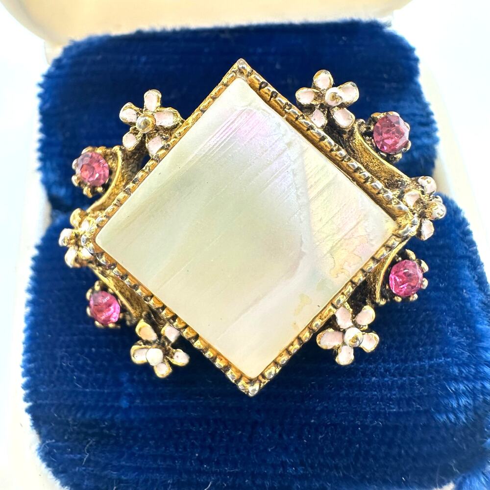 ART vintage gold tone mother of pearl pink floral rhinestones adjustable ring